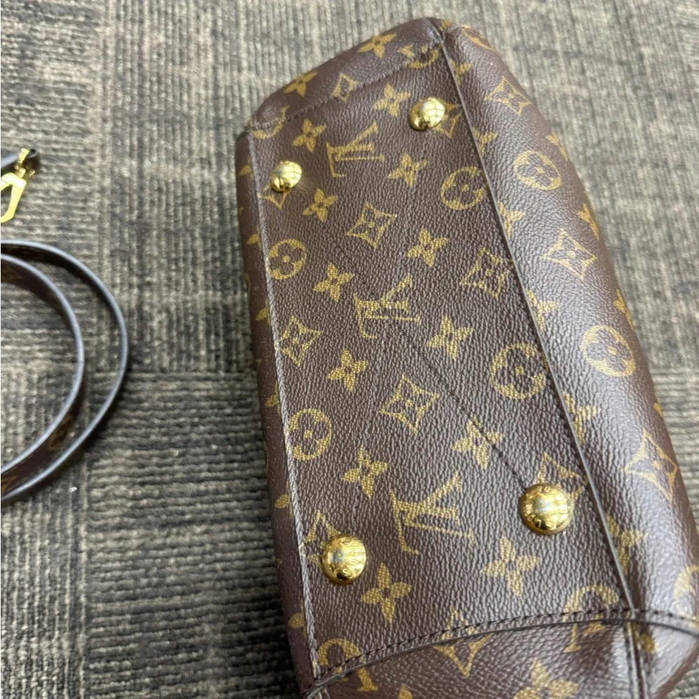 ❌SOLD❌Louis Vuitton Montaigne BB in Mono - Picture 8 of 15
